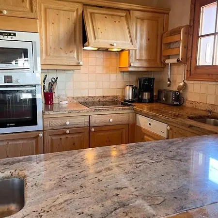 5bdr Amazing Panoramic View Chalet